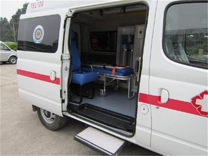 恩阳救护车出租服务案例7